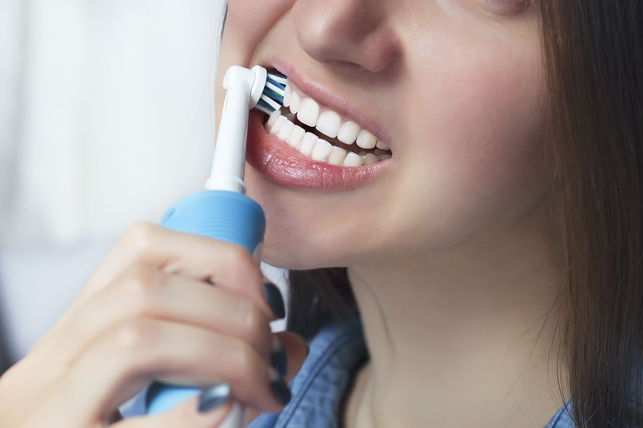 Do Electric Toothbrushes Damage Teeth?
