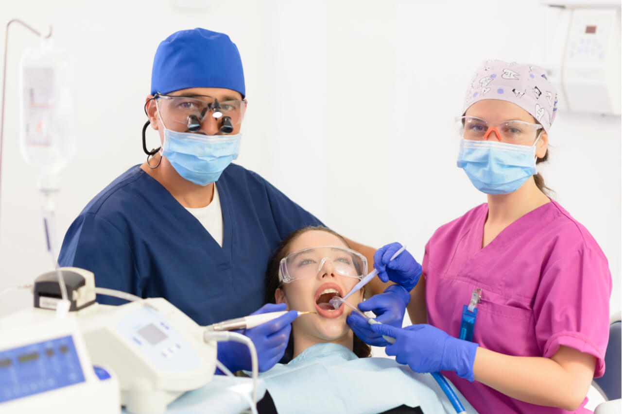 Getting The Best In Gum Health: What Is A Periodontist?